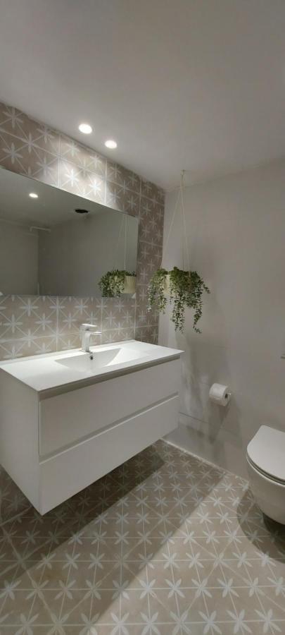 Haifa Almog Tower- "Blue Reef" Suite On The Sea Exterior photo