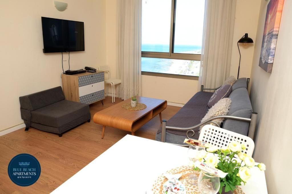 Haifa Almog Tower- "Blue Reef" Suite On The Sea Exterior photo