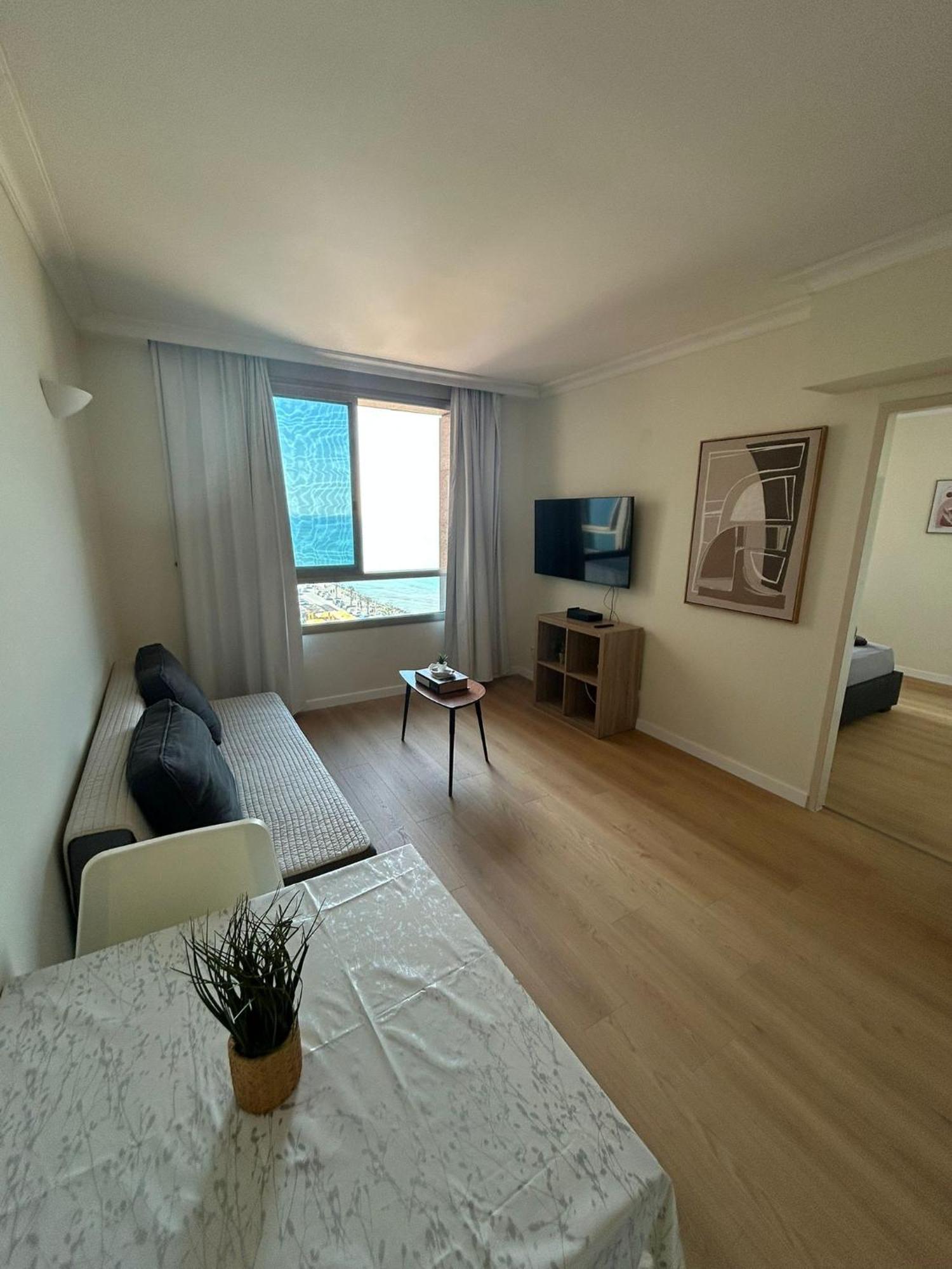 Haifa Almog Tower- "Blue Reef" Suite On The Sea Exterior photo